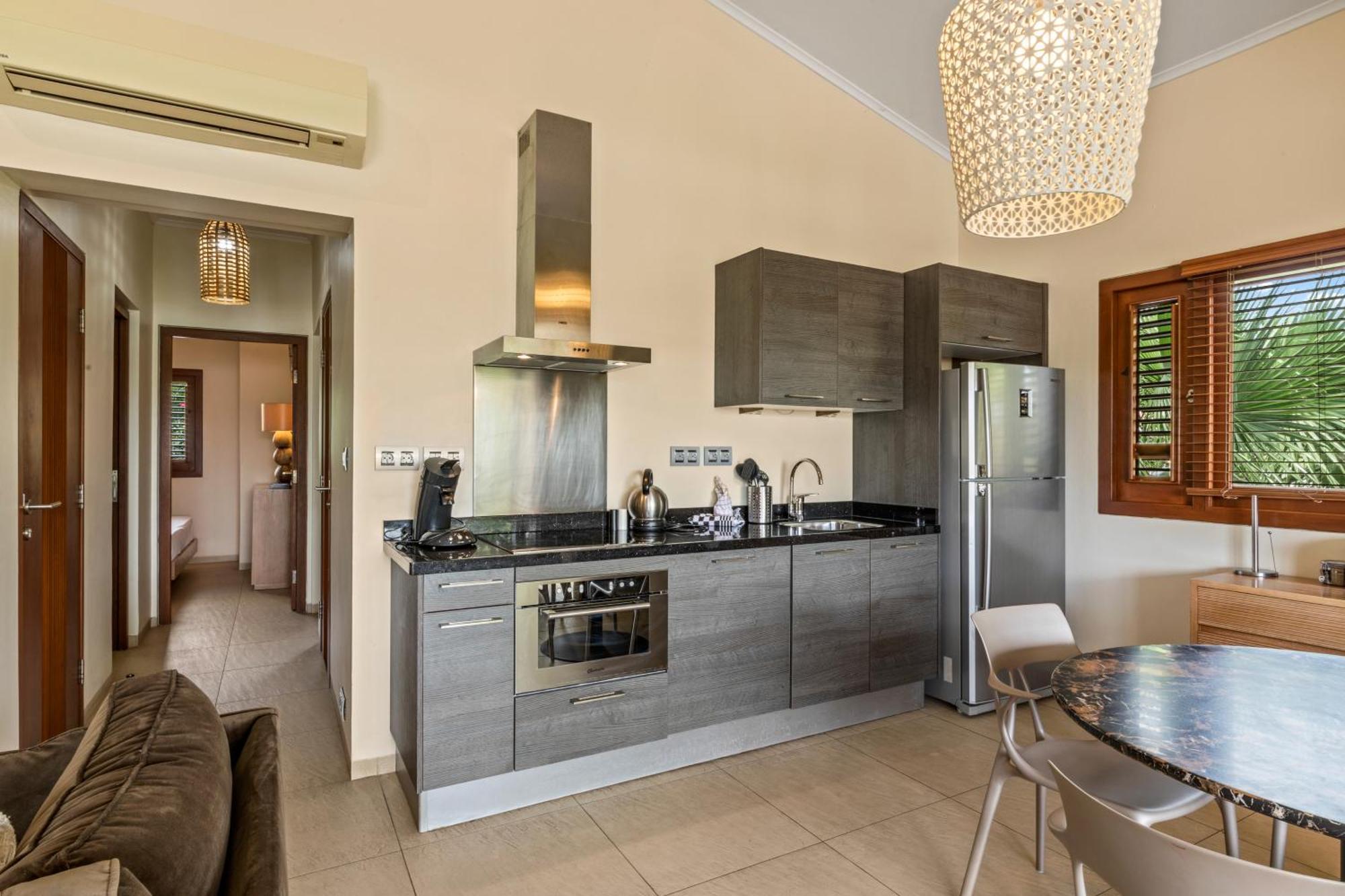 Spanish Water View Apartments - Jan Thiel Area Виллемстад Экстерьер фото